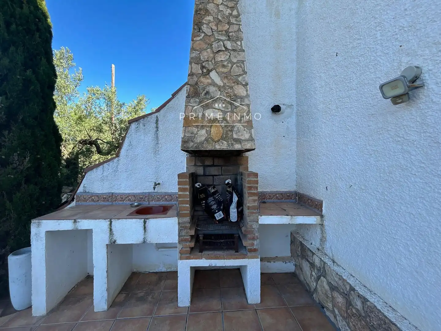Terrassa de Finca rústica en venda en L'Ampolla amb Terrassa, Traster i Piscina
