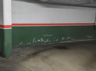 Moto à louer à Carrer d'Alexandre Galí 75