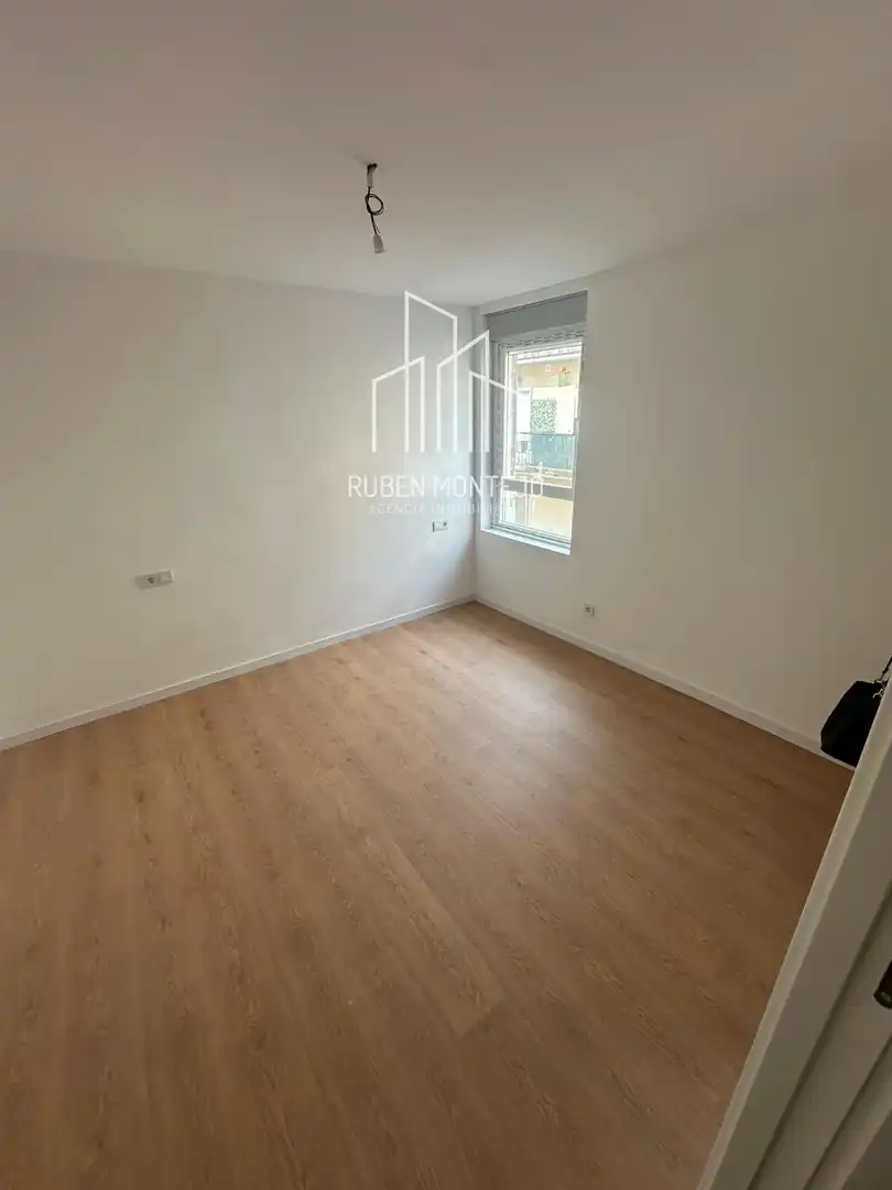 Bedroom of Apartments for rent in Salamanca  with Heating, Furnished and Oven