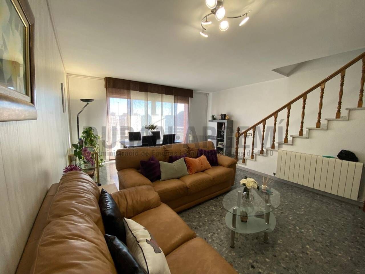 Sala d'estar de Casa o xalet en venda en Terrassa amb Aire condicionat, Calefacció i Terrassa