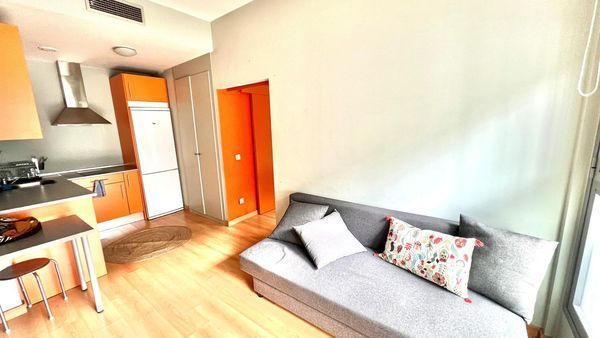 Sala d'estar de Pis en venda en  Madrid Capital amb Traster