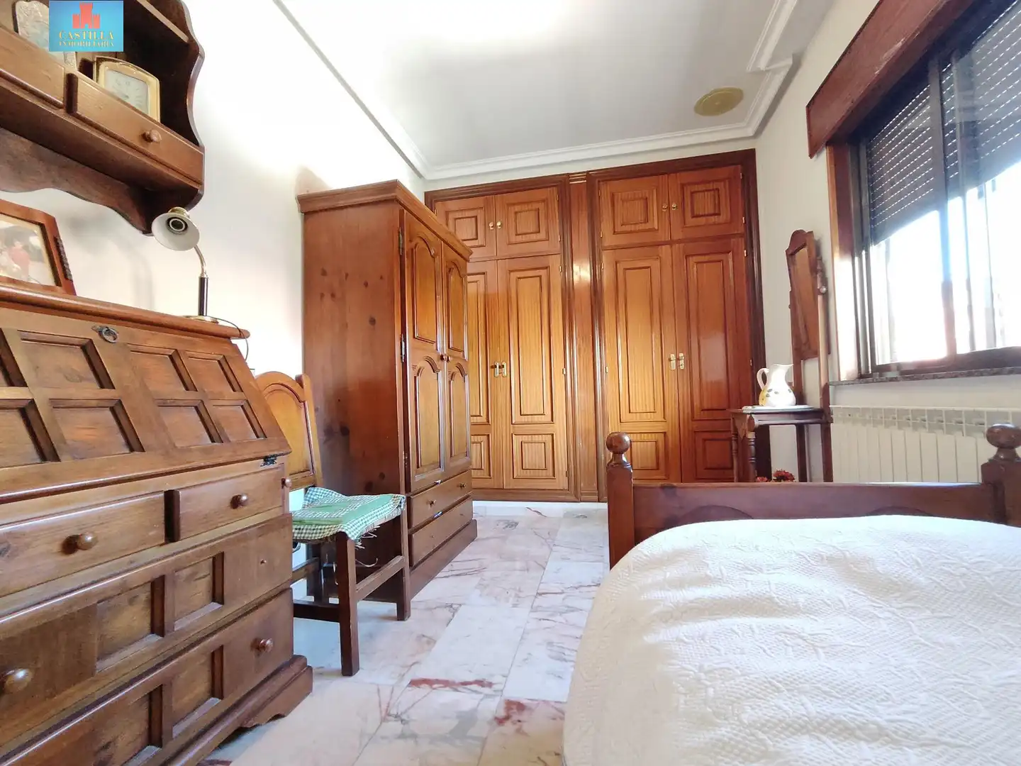 Habitación de Casa o chalet en venta en Ávila con Calefacción, Terraza y Trastero