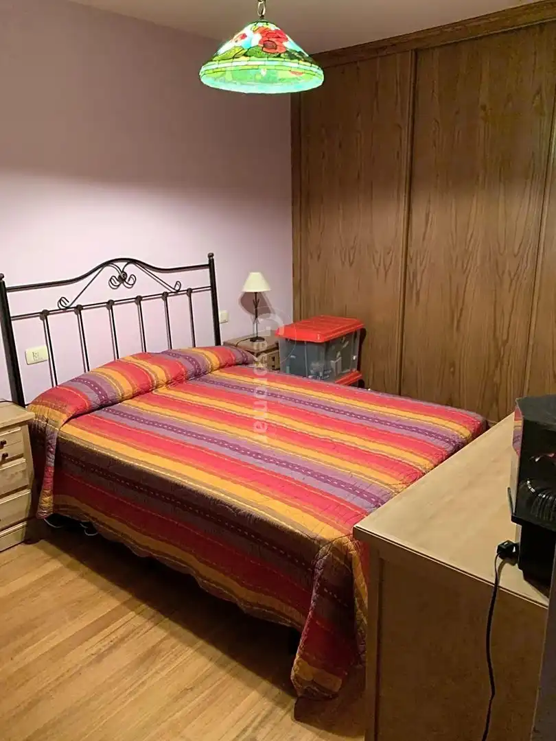 Schlafzimmer von Maisonette zum Verkauf in A Pobra de Trives  mit Parkett