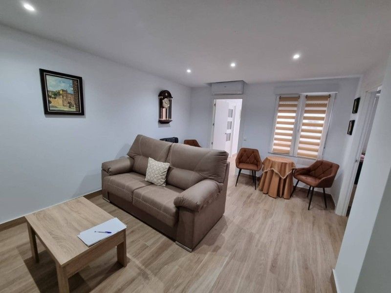 Living room of Apartment to rent in Plasencia  with Air Conditioner, Private garden and Terrace