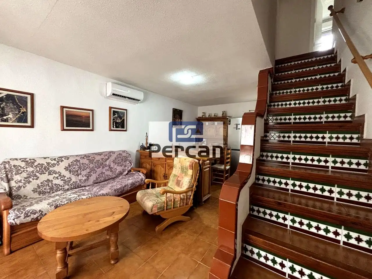 Houses for sale in El Campello  with Air Conditioner, Terrace and Furnished