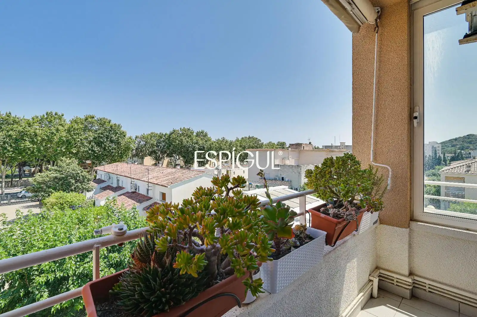 Balcony of Flat for sale in Castell d'Aro, Platja d'Aro i s'Agaró  with Air Conditioner, Heating and Parquet flooring