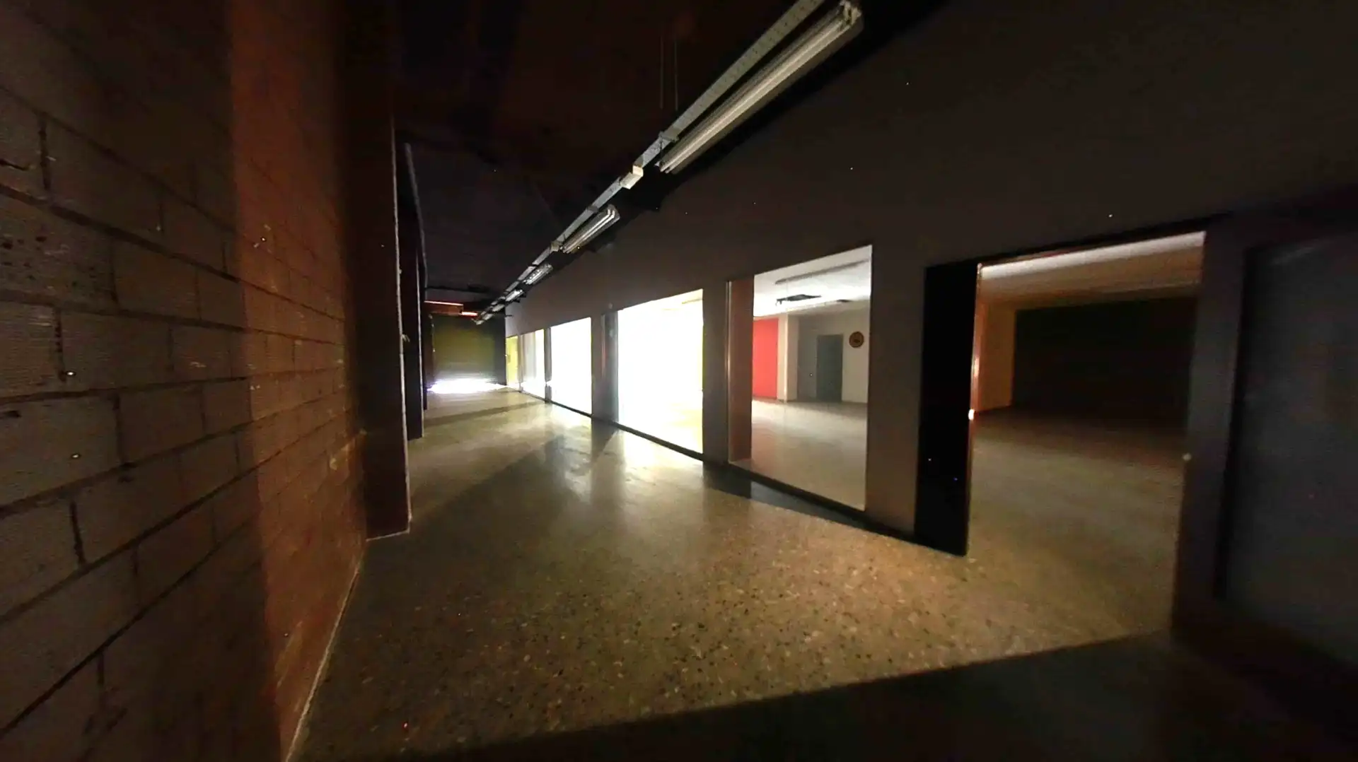 Nau industrial en venda en Viladecans
