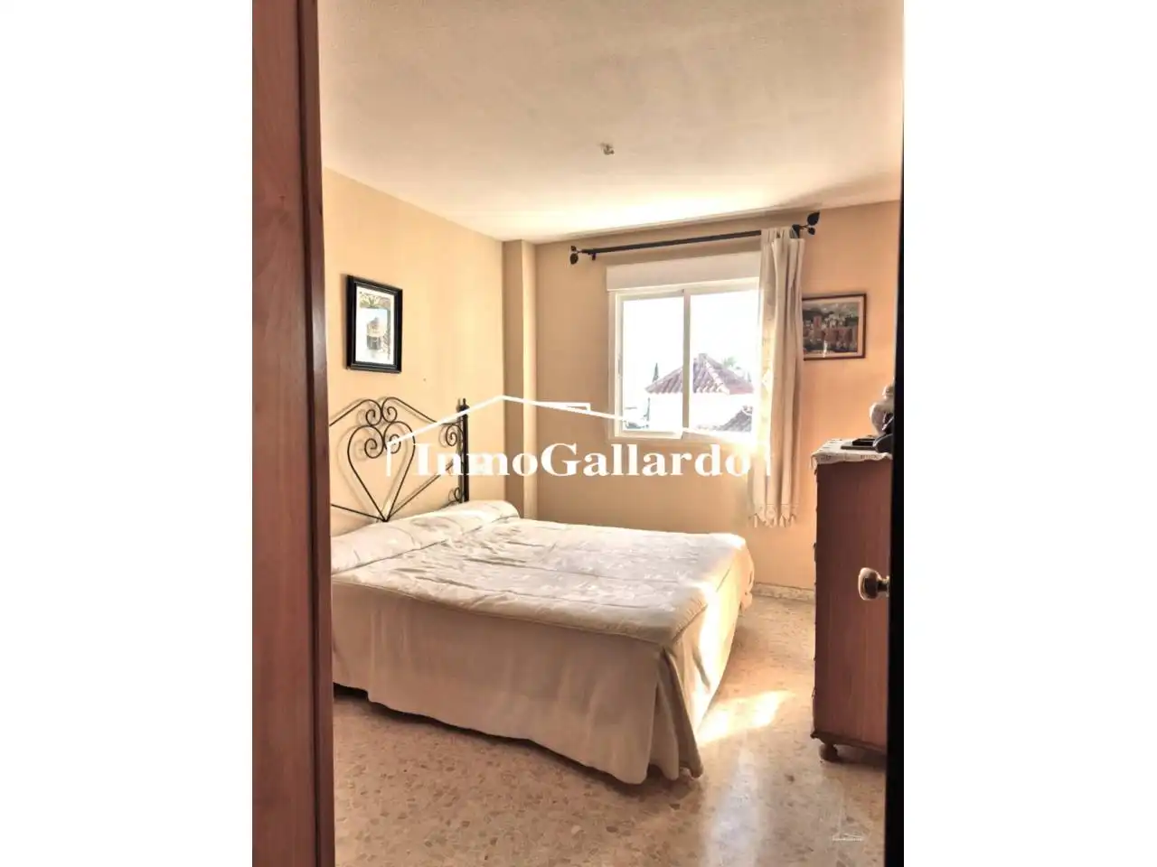 Dormitori de Casa adosada en venda en Vélez-Málaga amb Jardí privat i Piscina comunitària