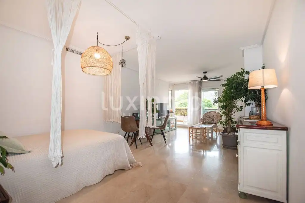 Wohnzimmer von Erdgeschoss zum Verkauf in Altea mit Klimaanlage, Privatgarten und Terrasse