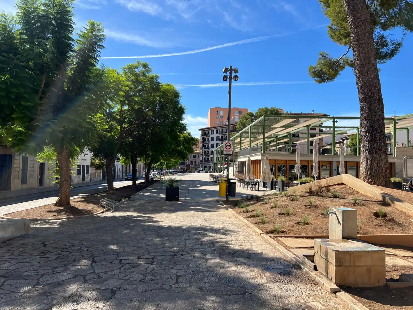 Vista exterior de Edificio en venta en Inca