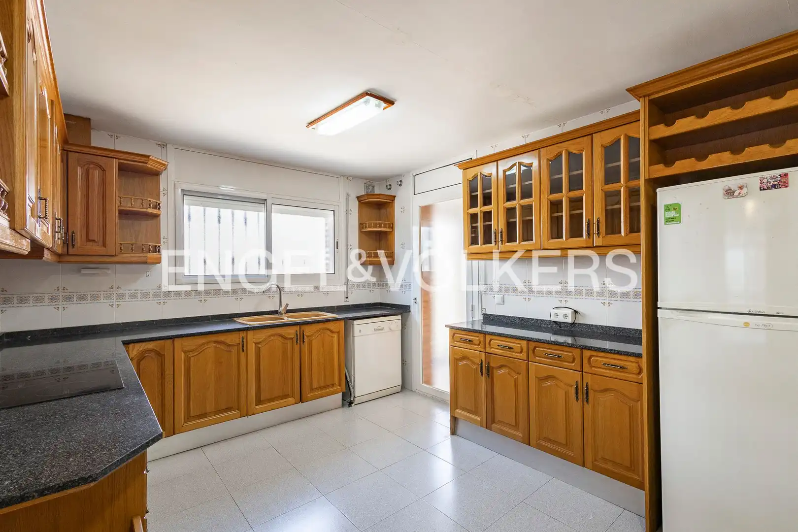 Cocina de Casa o chalet de alquiler en Viladecans con Aire acondicionado, Calefacción y Jardín privado
