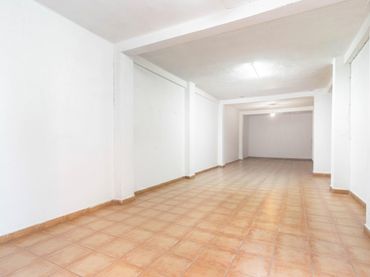 Local comercial en venta en Calle de Alarcón 52