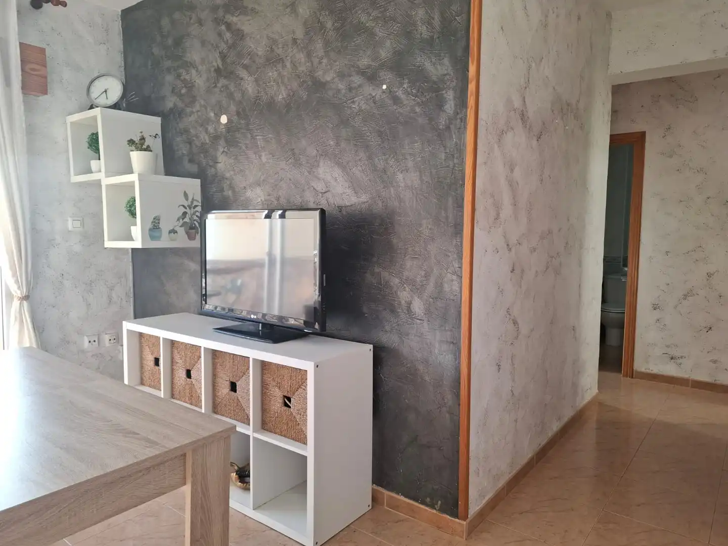 Living room of Flat for sale in Torrenueva Costa  with Terrace and Furnished