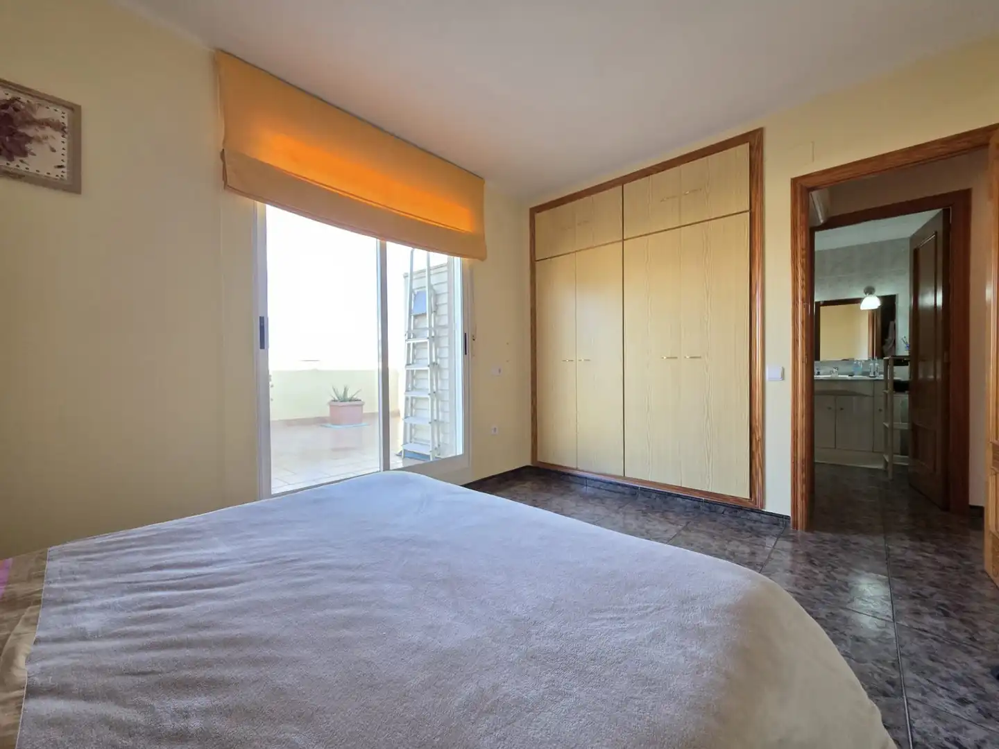 Habitación de Ático en venta en La Ràpita con Aire acondicionado, Terraza y Amueblado