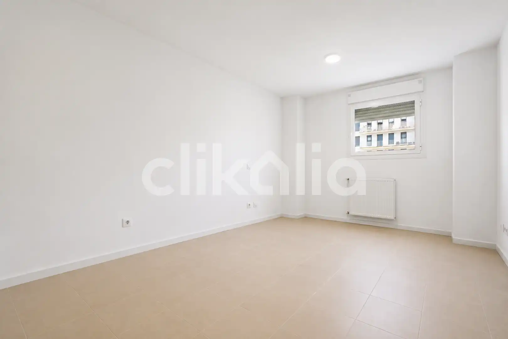 Bedroom of Flat for sale in Tres Cantos  with Heating, Storage room and Swimming Pool