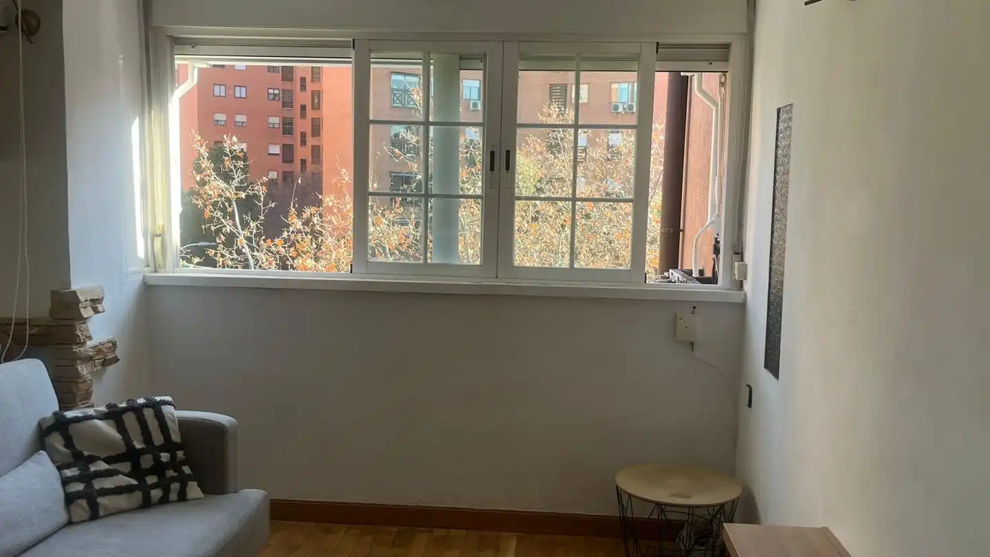 Habitación de Piso en venta en Madrid con Aire acondicionado