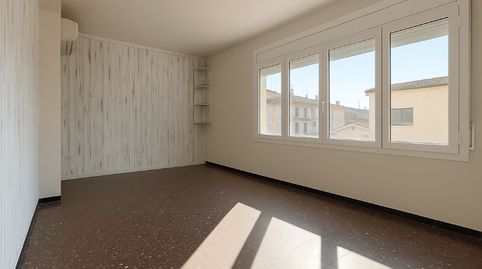 Foto 2 de Casa o xalet en venda a Calle Angel Guimera, 22, Torroella de Montgrí, Girona