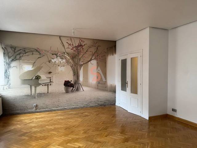 Piso en Alquiler en MARÍA DE MOLINA en Campo Grande