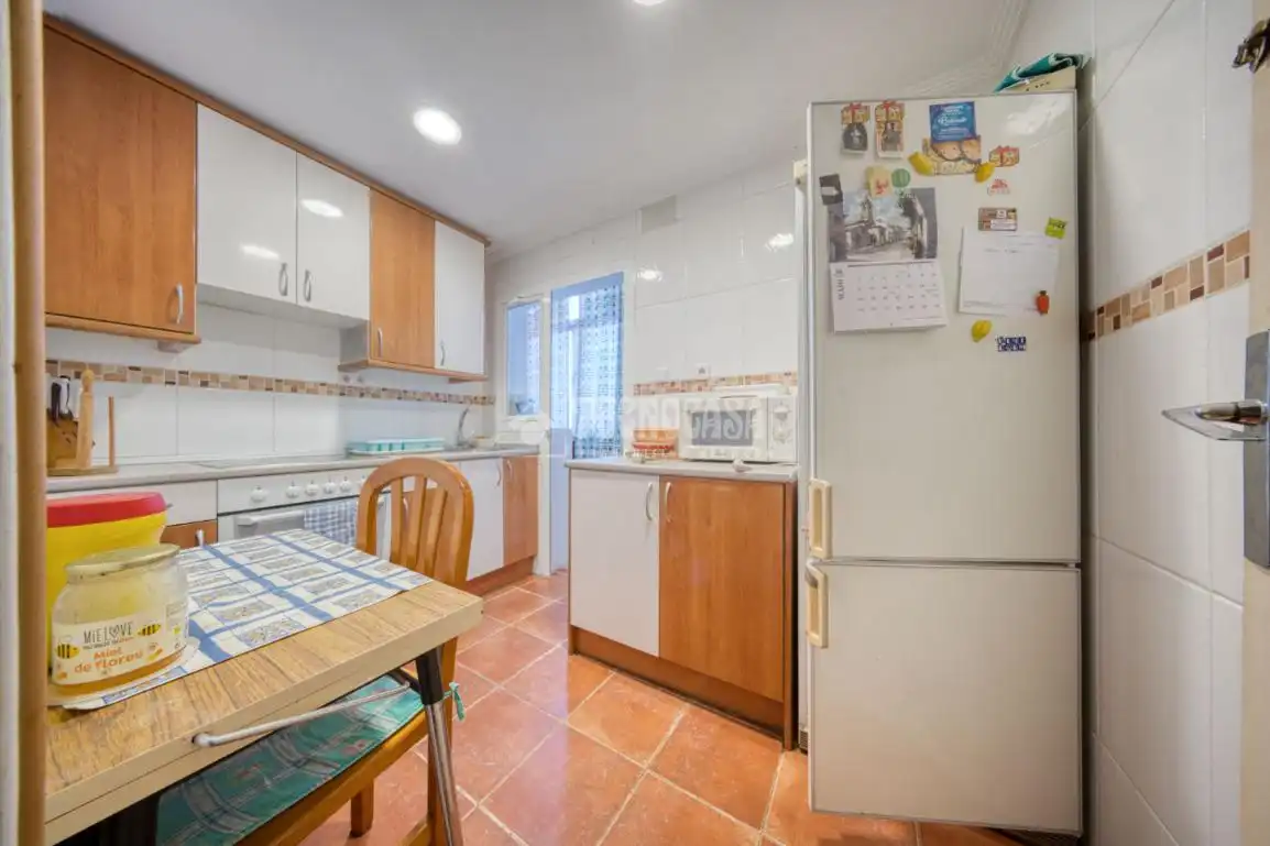 Cocina de Piso en venta en Valladolid con Calefacción