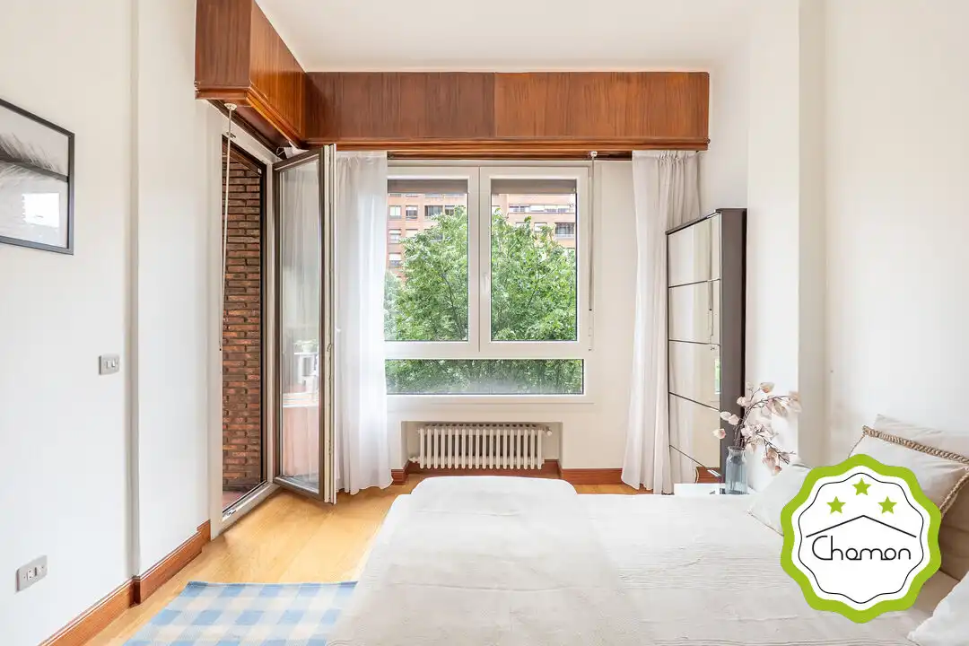 Habitación de Piso en venta en Bilbao  con Calefacción, Jardín privado y Terraza