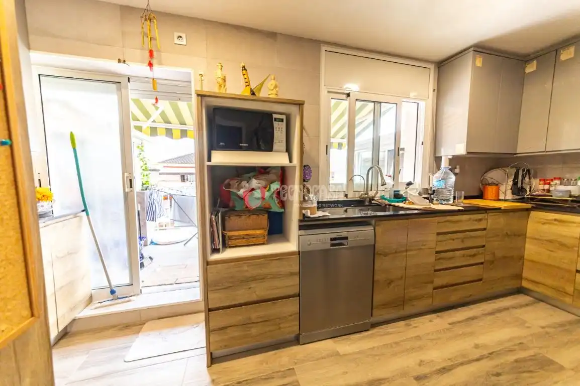 Cocina de Piso en venta en Cunit con Aire acondicionado, Parquet y Terraza