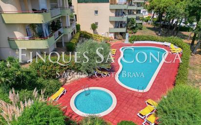 Piscina de Apartament en venda en Castell-Platja d'Aro amb Calefacció, Terrassa i Traster