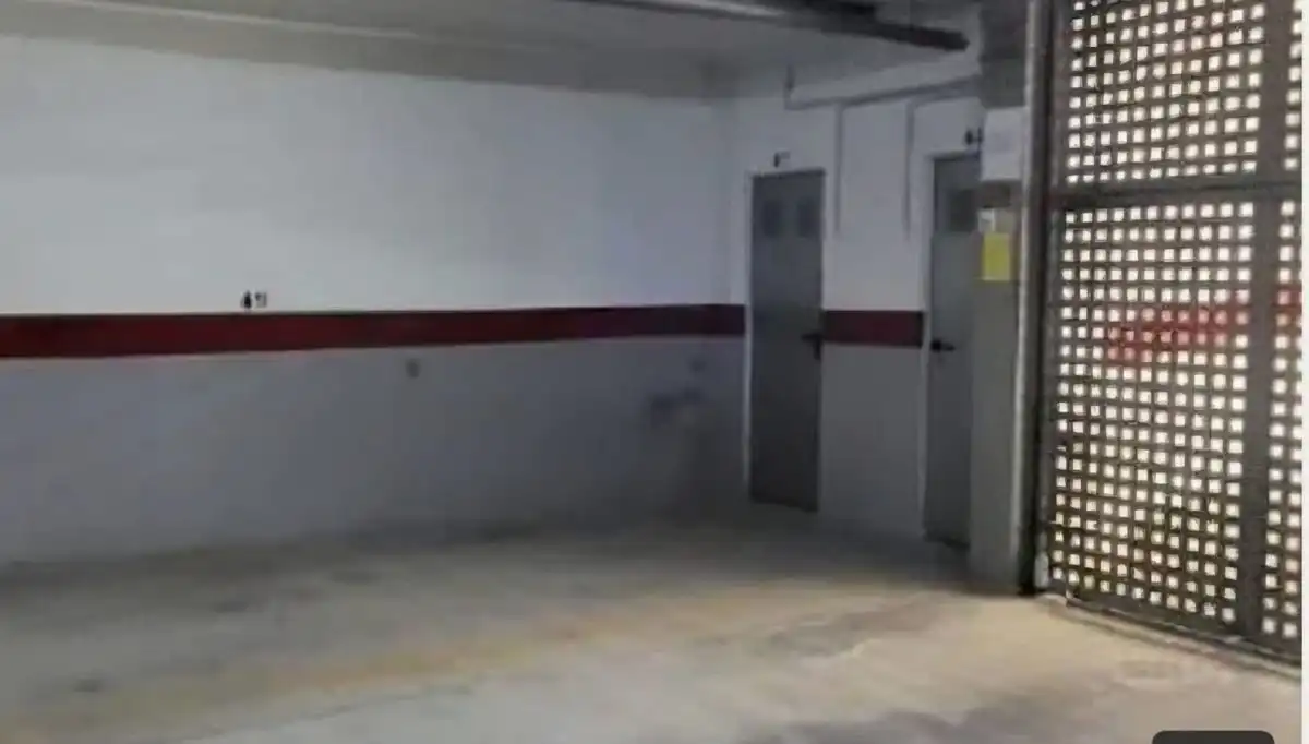 Einzelparkplatz zum Verkauf in Calle Santa Ángela, imagen 2