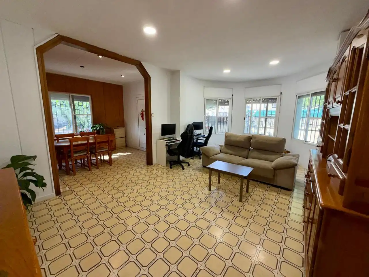 Living room of Houses for sale in Montcada i Reixac  with Air Conditioner, Heating and Private garden