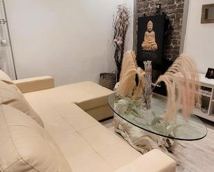 Living room of House or chalet for sale in  Barcelona Capital  with Air Conditioner, Heating and Parquet flooring