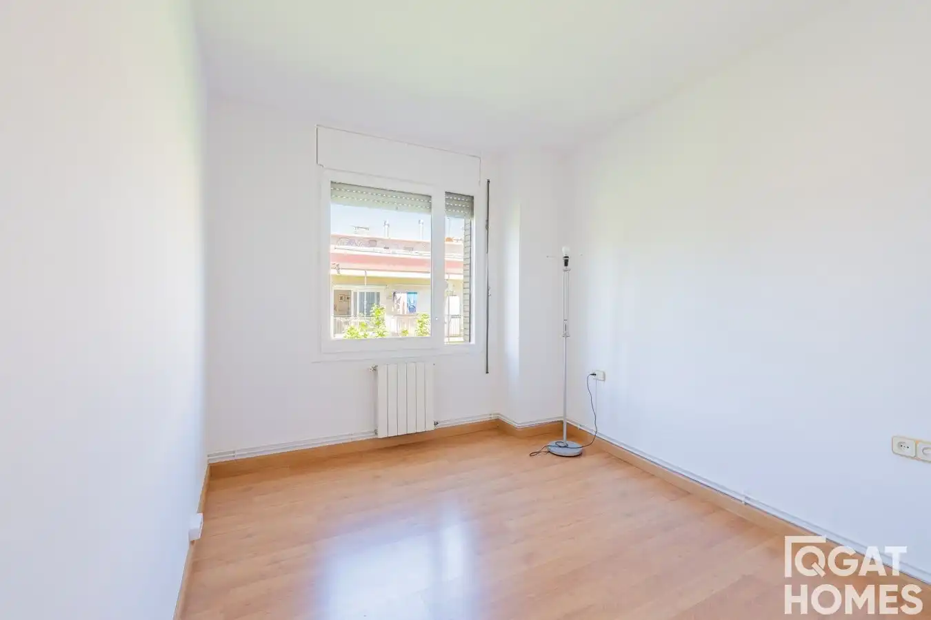 Flat for rent in torrent de la bomba, Centre - Estació