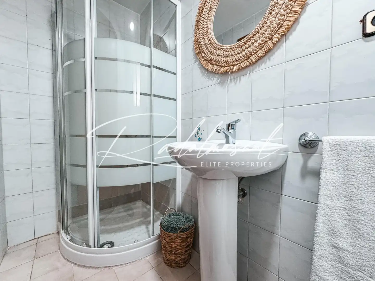Badezimmer von Wohnung zum Verkauf in Reus mit Heizung und Terrasse