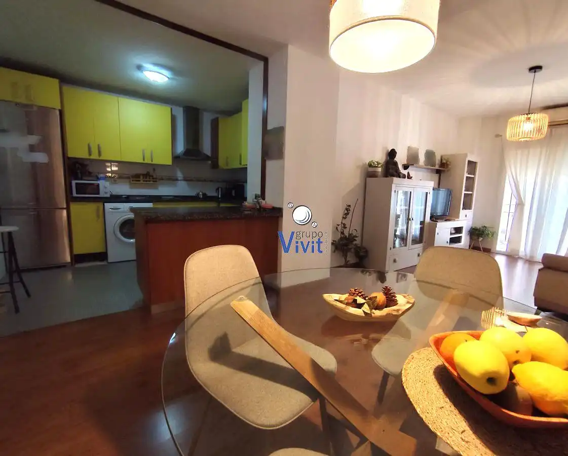 Kitchen of Flat for sale in Alcalá de Guadaira  with Air Conditioner and Parquet flooring
