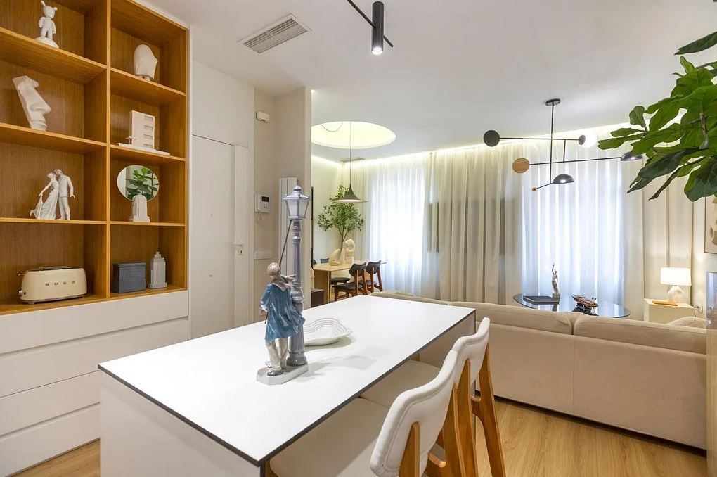 Living room of Flat to rent in  Madrid Capital  with Air Conditioner, Furnished and Pets allowed