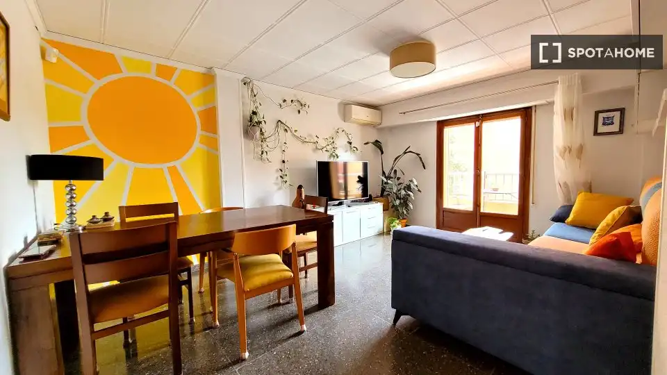 Fotografía del inmueble reportado: 1.250 €/mes — Valencia, Valencia