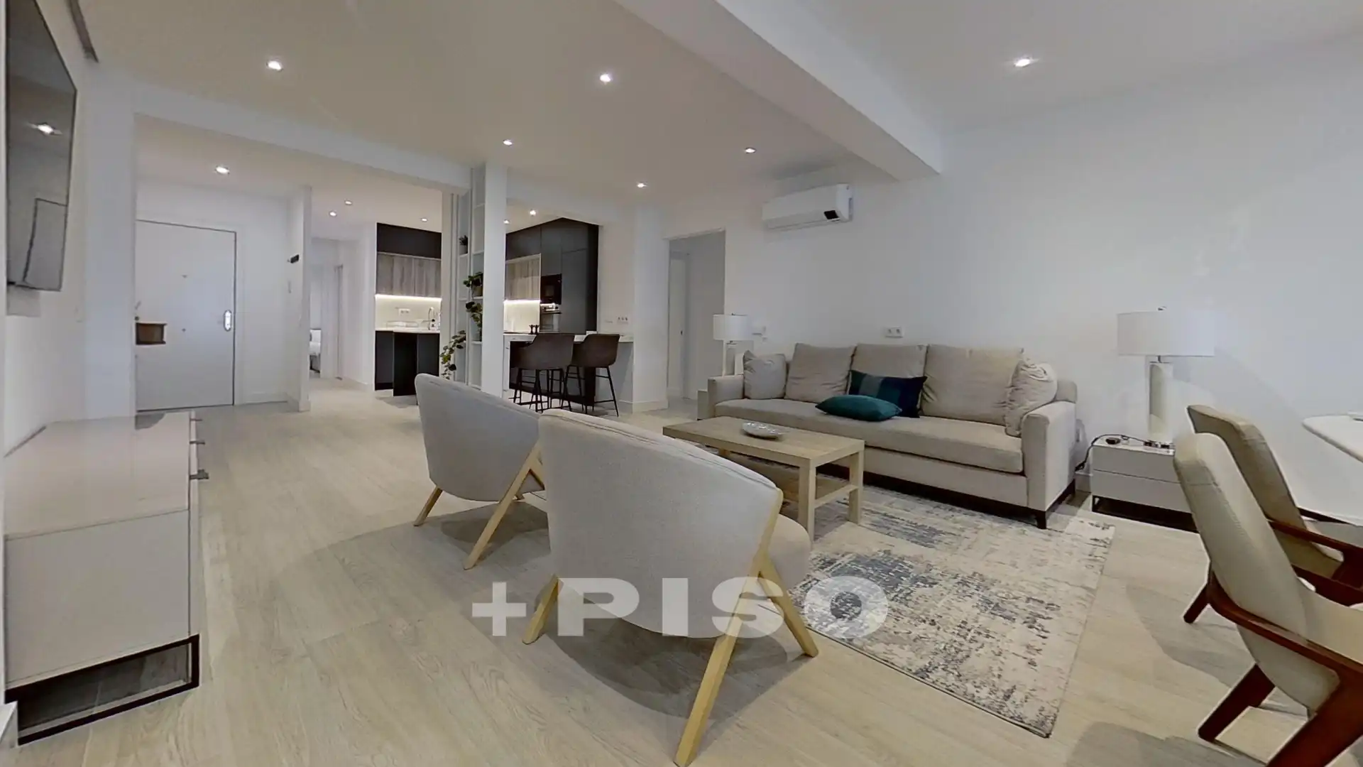 Sala d'estar de Pis en venda en Madrid amb Aire condicionat, Calefacció i Parquet