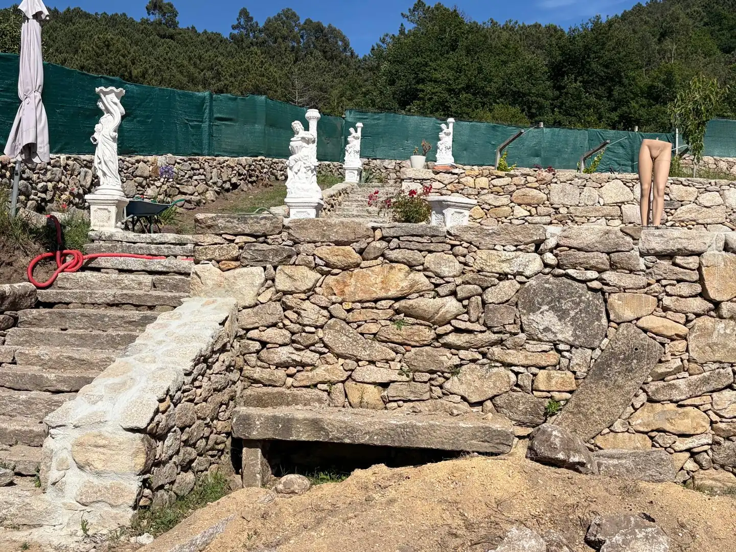 Jardín de Casa adosada en venta en Mondariz con Calefacción, Jardín privado y Amueblado
