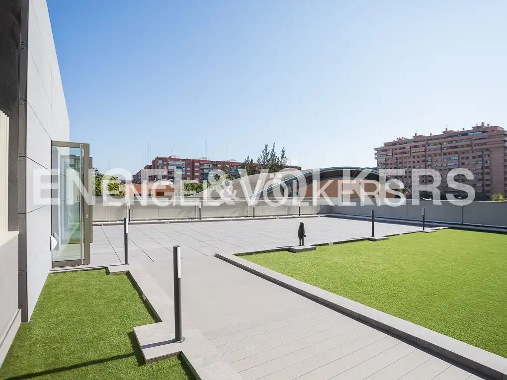 Terrassa de Pis en venda en Camins al Grau
