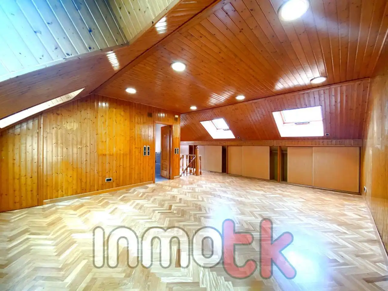 Houses for sale in A Coruña Capital   with Heating, Private garden and Terrace