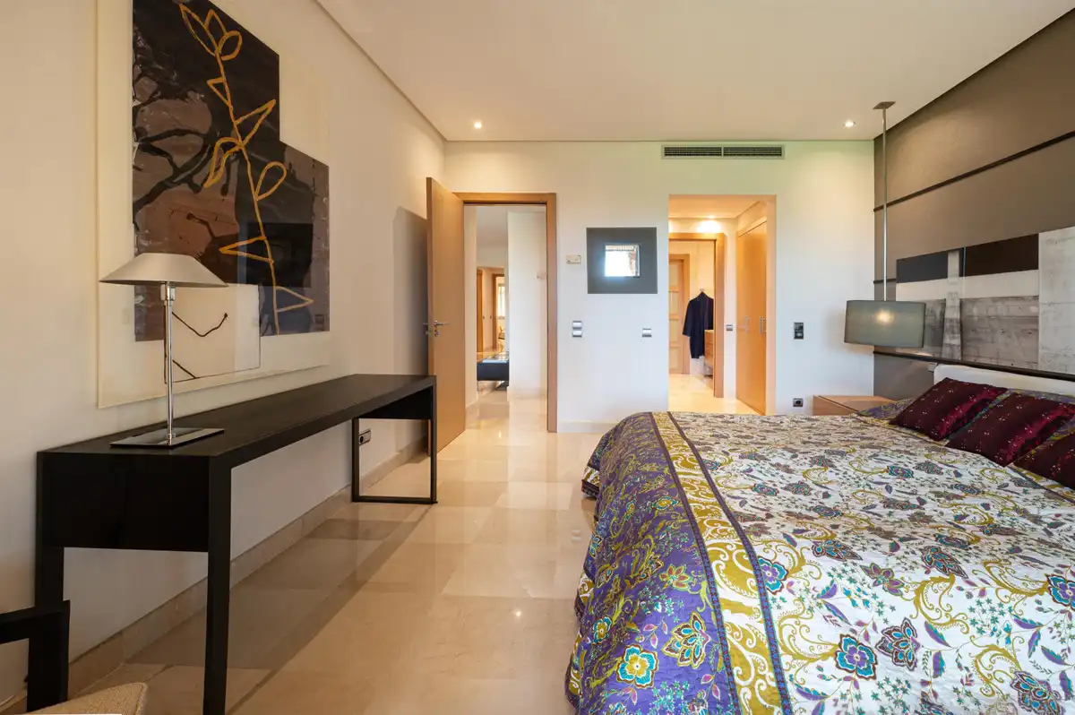 Piso con ascensor en venta en Milla de Oro, imagen 13
