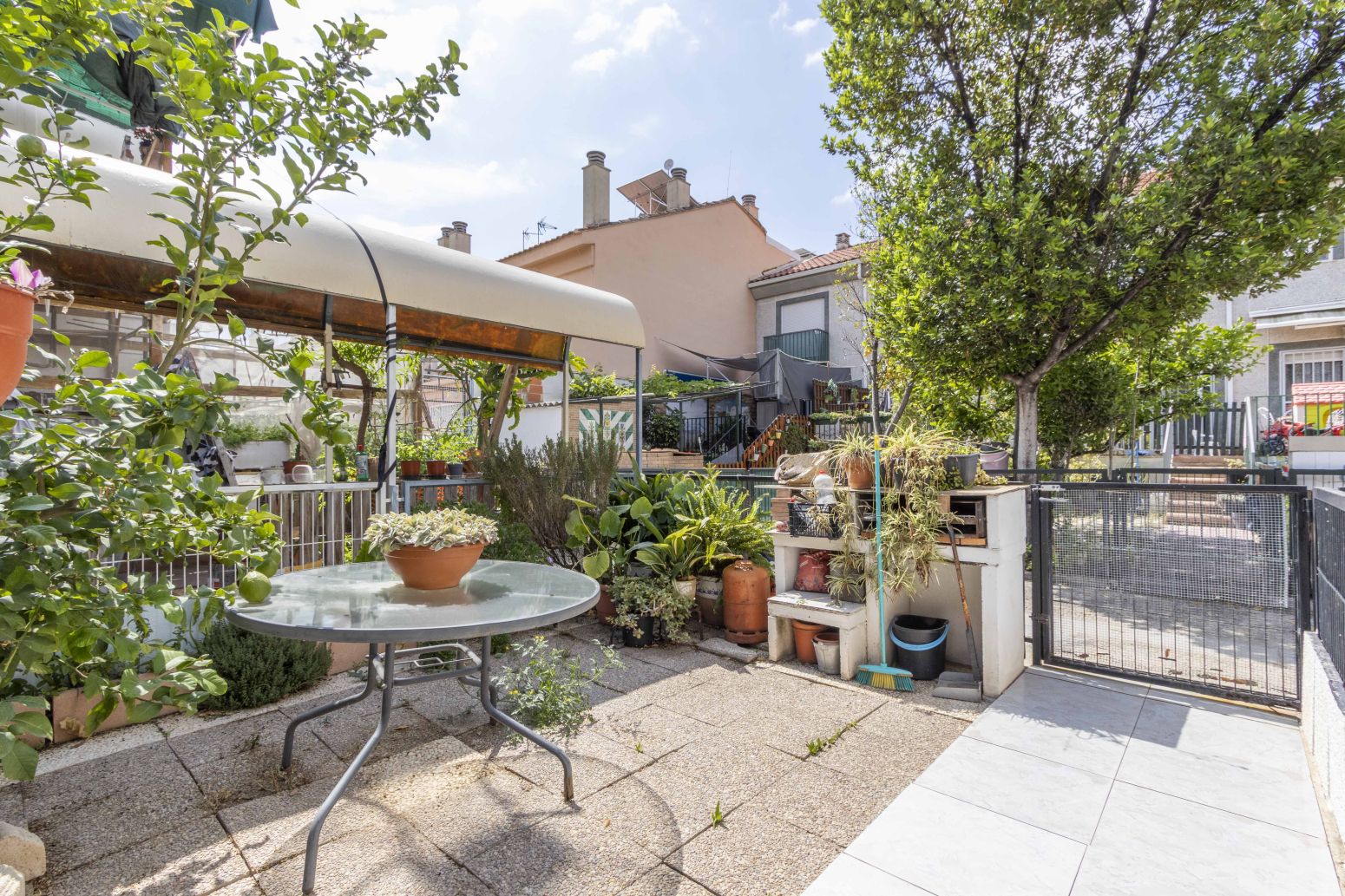 Garden of Single-family semi-detached for sale in Manises  with Air Conditioner, Private garden and Terrace