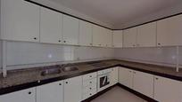 Kitchen of Apartment for sale in Vilanova i la Geltrú  with Balcony