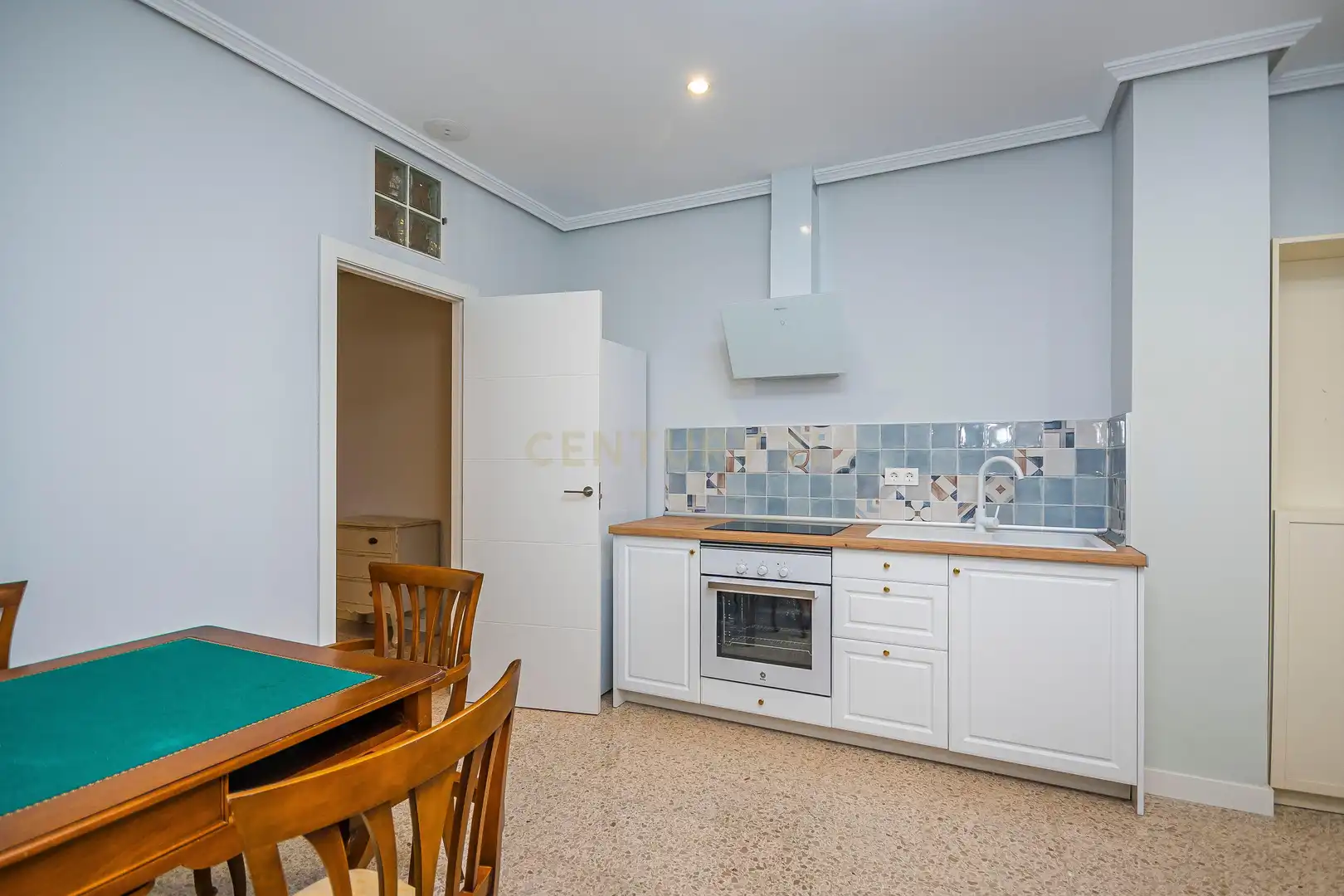 Kitchen of Office for rent in Alicante / Alacant
