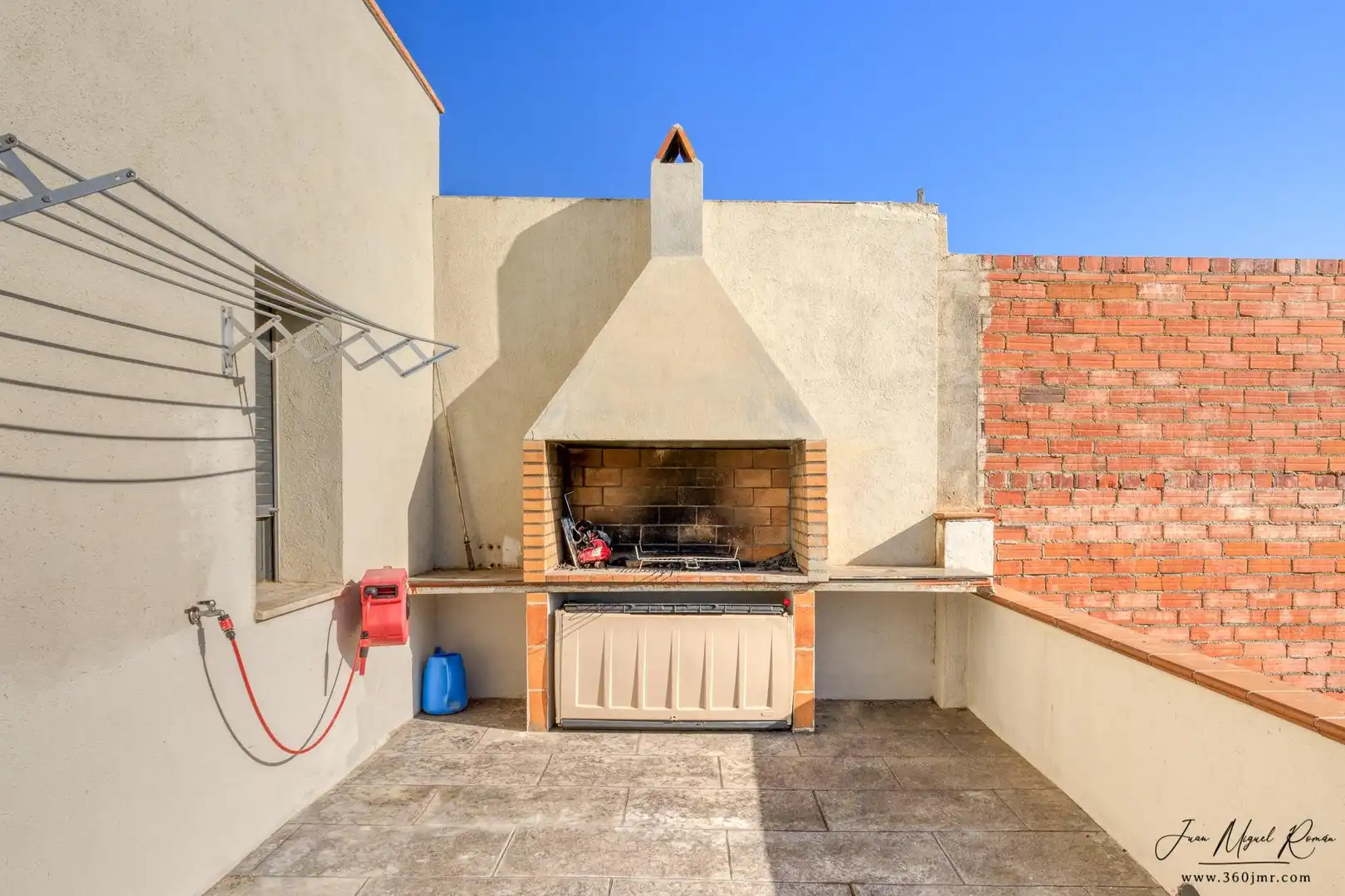 Terrassa de Casa o xalet en venda en Santa Llogaia d'Àlguema amb Aire condicionat, Terrassa i Traster