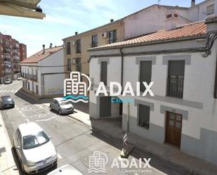 Exterior view of Flat to rent in Cáceres Capital  with Air Conditioner and Balcony