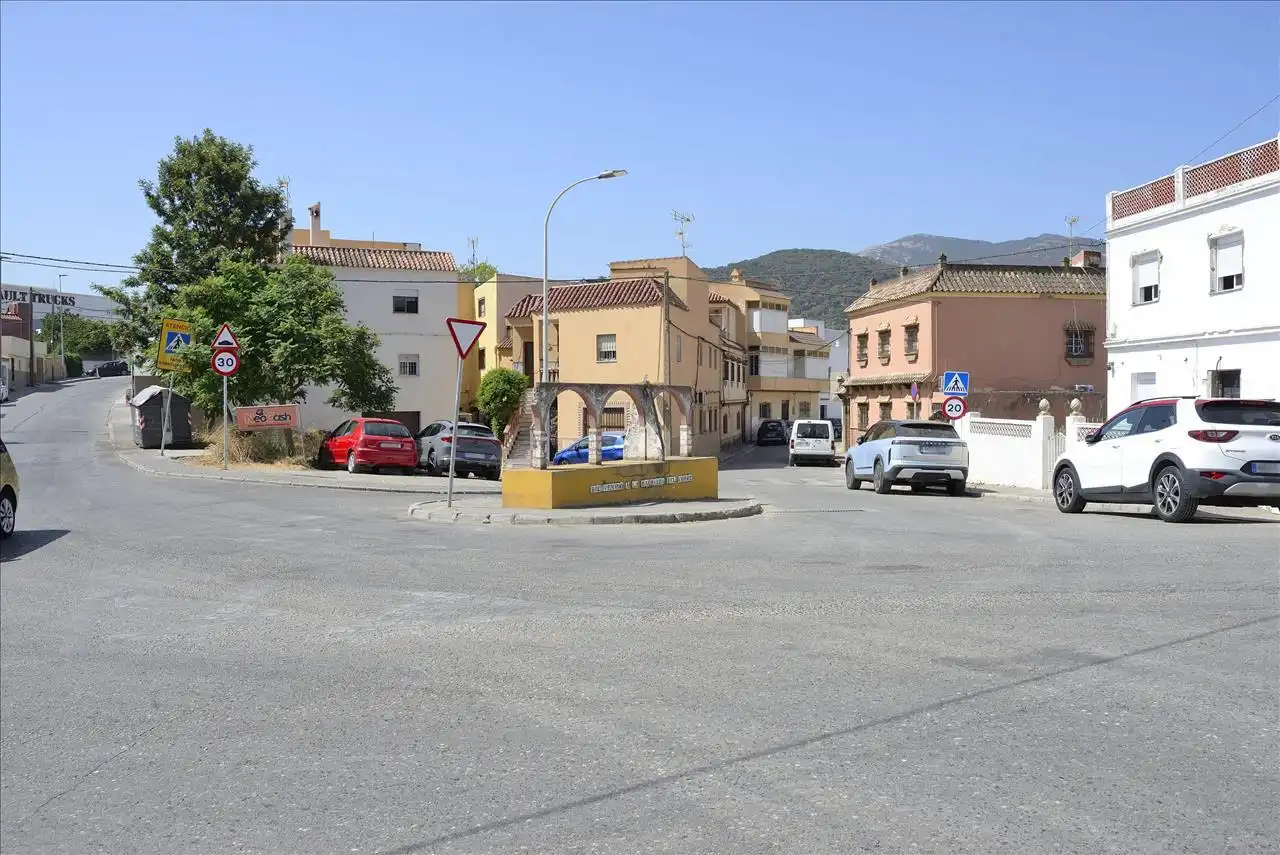 Exterior view of Detached homes for sale in Algeciras