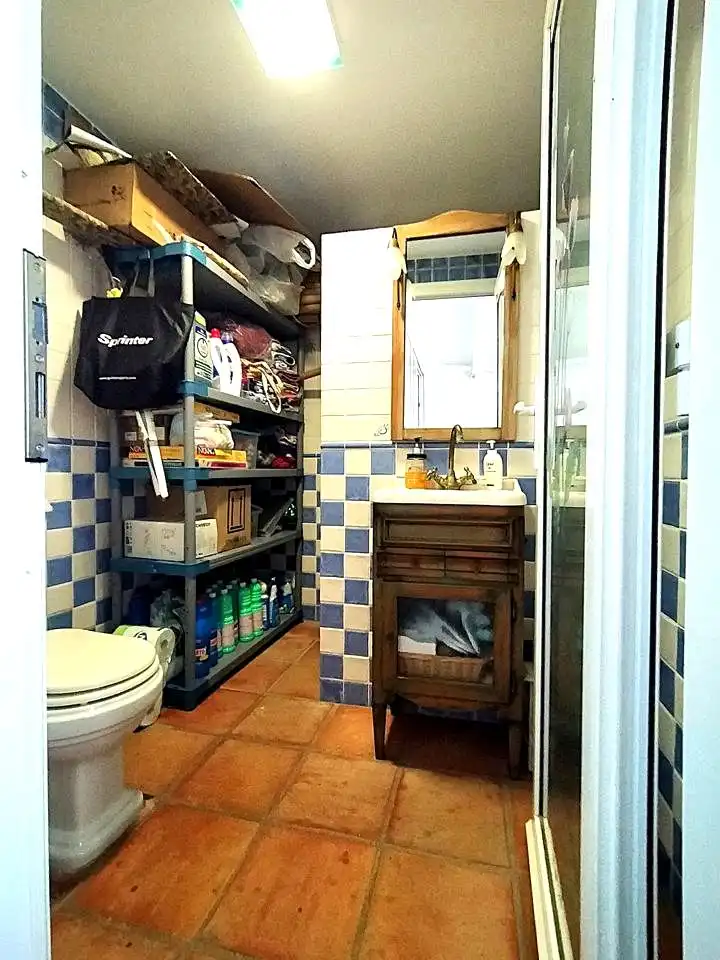 Bany de Casa o xalet en venda en Oliva amb Aire condicionat, Jardí privat i Terrassa