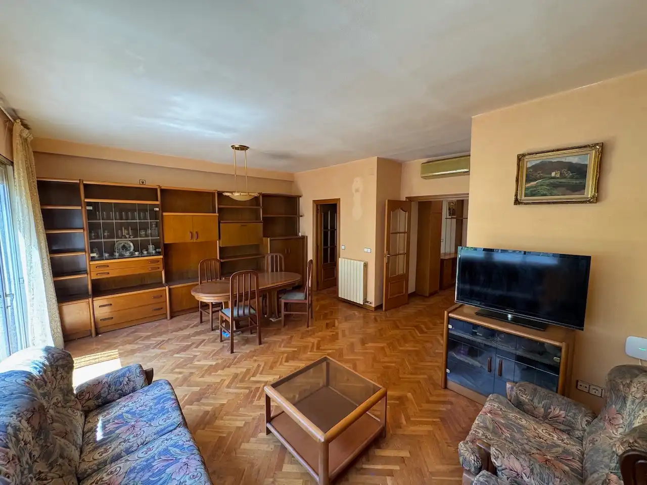 Sala de estar de Piso en venta en Barcelona con Aire acondicionado, Calefacción y Horno