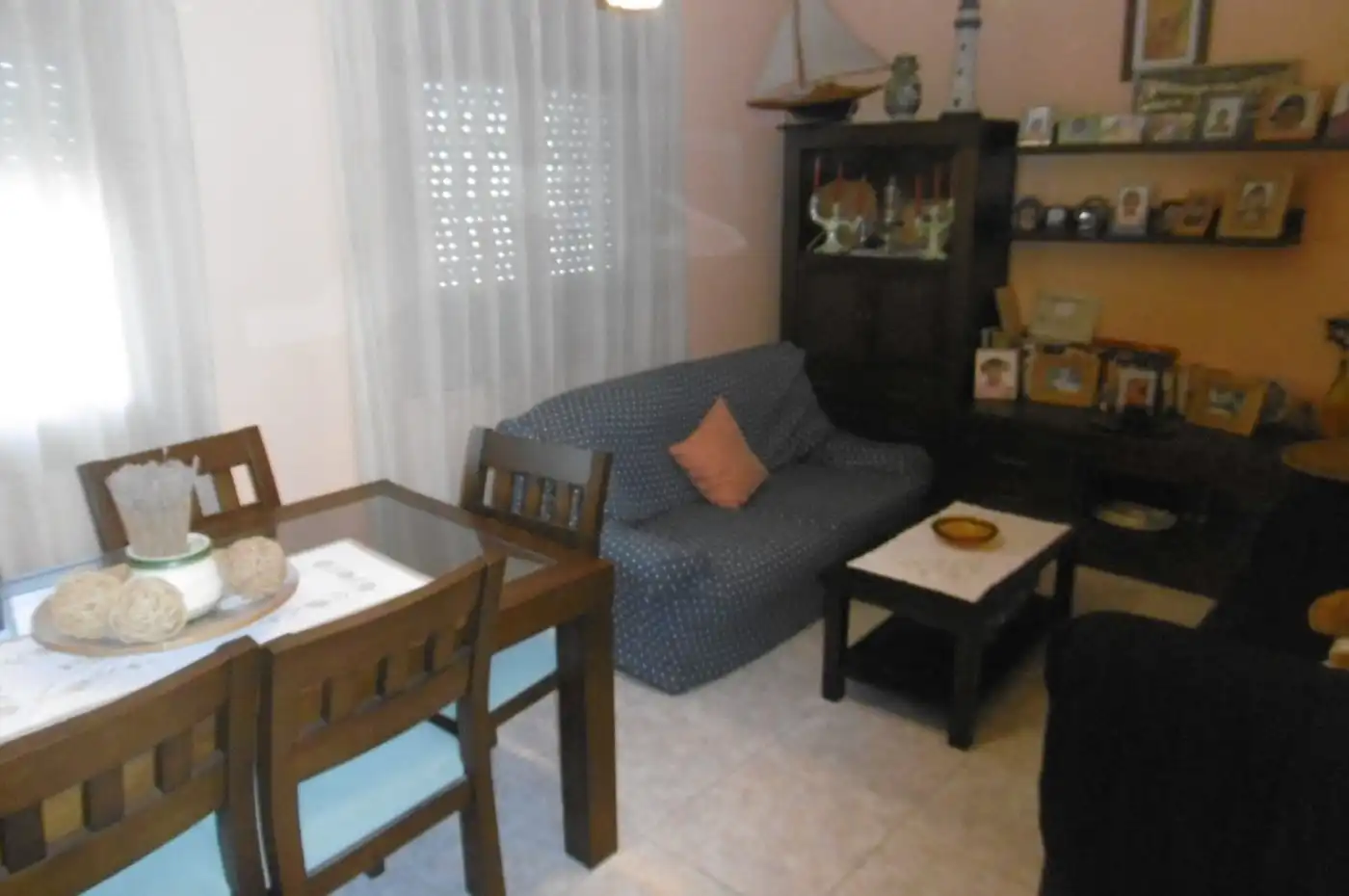 Sala d'estar de Casa o xalet en venda en Tortosa amb Calefacció, Jardí privat i Terrassa
