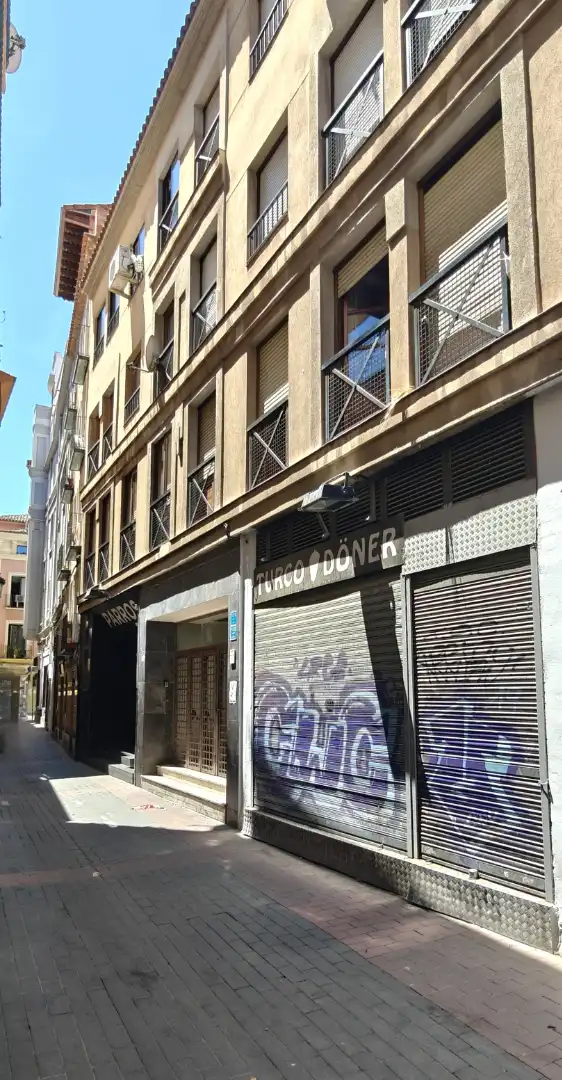 Apartamento en venta en Zaragoza con Aire acondicionado, Calefacción y Parquet