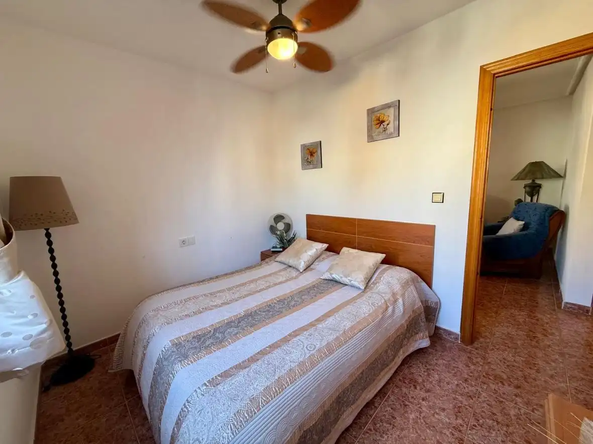 Habitación de Apartamento en venta en Santa Pola con Aire acondicionado, Calefacción y Terraza